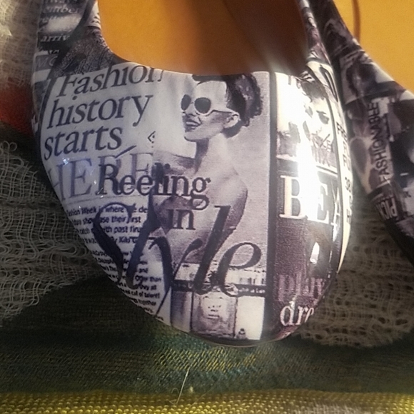 Ladies Epic Steps Flats Fashion Design Size 8 - Picture 3 of 7